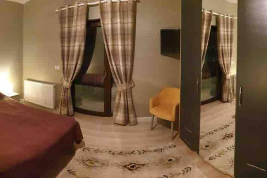 Bod Casa Andreea. Cheerful 4-Bedroom Villa المظهر الخارجي الصورة